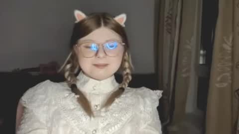 KiraYume online show from May 2026 05:43:01 PM