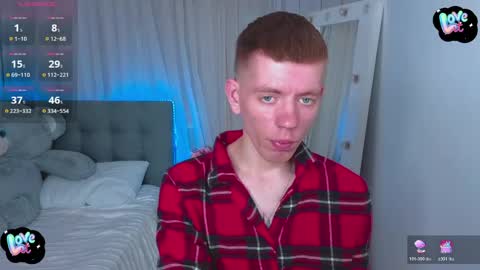 Snapshot of kireev_ chatting on April 2026 08:29:02 AM online show from April 2026 08:29:02 AM