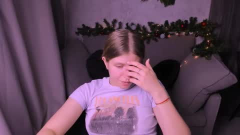 Snapshot of kirraa_ chatting on December 2024 11:24:01 PM Kira online show from December 2024 11:24:01 PM