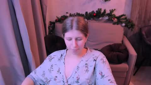 Snapshot of kirraa_ chatting on December 2024 10:00:01 PM Kira online show from December 2024 10:00:01 PM