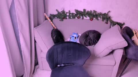 Snapshot of kirraa_ chatting on December 2024 09:54:02 PM Kira online show from December 2024 09:54:02 PM