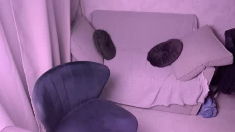 Snapshot of kirraa_ chatting on February 2025 10:50:01 PM Kira online show from February 2025 10:50:01 PM