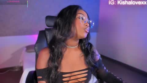 kishalove_ online show from October 2025 10:35:01 AM