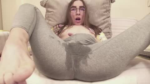 Wet Girl online show from October 2025 11:58:02 AM