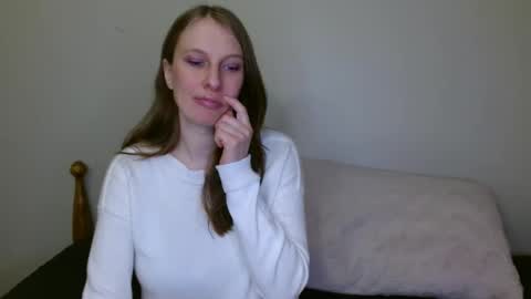Snapshot of kissallie chatting on March 2025 10:38:02 PM Allie online show from March 2025 10:38:02 PM