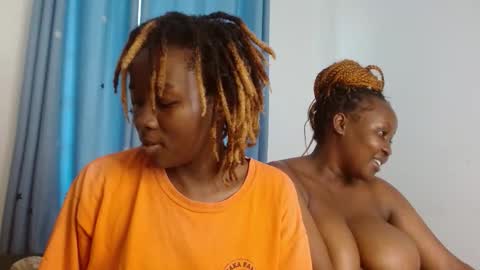 kisses_galore online show from February 2026 10:07:02 AM