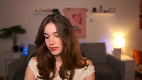 Sisi online show from April 2026 01:18:01 PM