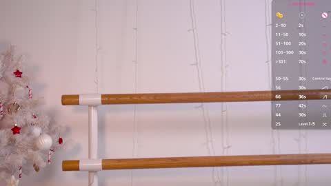 Snapshot of kisskiss_muah chatting on December 2024 04:59:02 PM Kate  online show from December 2024 04:59:02 PM