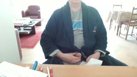 kisslog1 online show from April 2026 03:12:01 PM