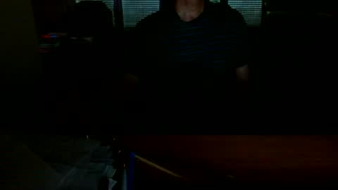 Snapshot of kisslog1 chatting on June 2026 02:31:01 PM kisslog1 online show from June 2026 02:31:01 PM
