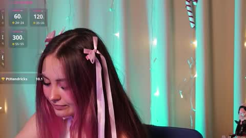 Marsik online show from December 2025 07:01:02 PM