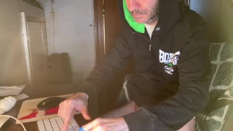 kissofbanned1983 online show from April 2026 07:03:01 AM