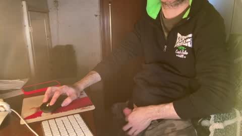 kissofbanned1983 online show from April 2026 10:00:01 AM