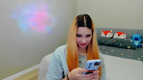Snapshot of kitten_alisa chatting on October 2025 08:07:02 PM Alissa online show from October 2025 08:07:02 PM