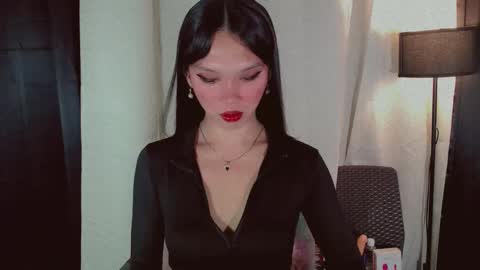 KITTY online show from October 2025 08:19:02 PM