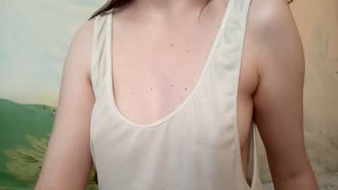 Snapshot of kittie_creme chatting on July 2026 09:22:01 AM Kittie Creme online show from July 2026 09:22:01 AM