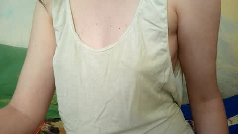 Snapshot of kittie_creme chatting on August 2026 10:21:02 AM Kittie Creme online show from August 2026 10:21:02 AM