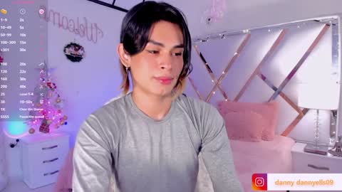 Snapshot of kitty__sexy_ chatting on December 2024 01:17:01 PM dann online show from December 2024 01:17:01 PM