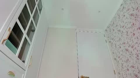 sophie online show from July 2026 06:50:02 PM