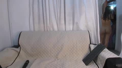 Snapshot of kitty_and_masterboy chatting on October 2025 12:08:01 AM kitty_and_masterboy online show from October 2025 12:08:01 AM