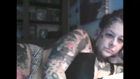 Snapshot of kitty_bang_bang chatting on April 2026 04:10:02 AM kitty_bang_bang online show from April 2026 04:10:02 AM
