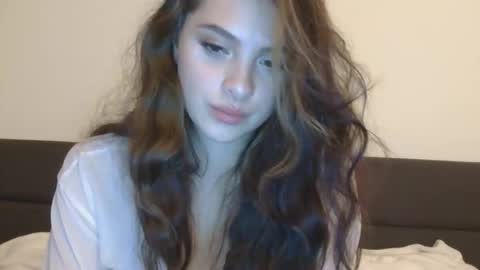 Snapshot of kitty_cat_katie chatting on October 2025 04:24:02 AM Katies Pussy Cat online show from October 2025 04:24:02 AM