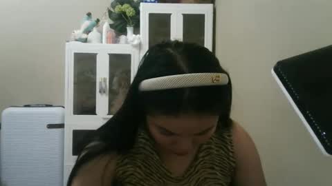 kitty_fussy online show from September 2025 09:13:01 AM