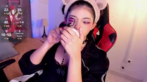 Camila online show from February 2025 03:01:02 AM