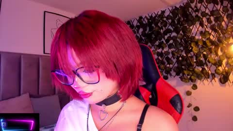 Camila online show from September 2025 02:23:01 AM