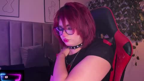 Camila online show from September 2025 02:35:01 AM