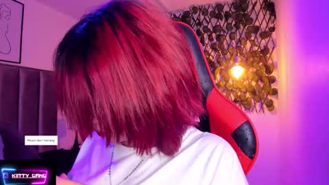 Camila online show from November 2025 02:23:01 AM