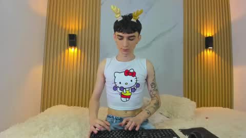 kitty_gill online show from December 2024 11:33:02 AM