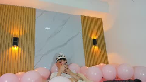 kitty_gill online show from December 2024 11:07:01 AM