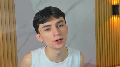 kitty_gill online show from December 2024 01:14:01 PM
