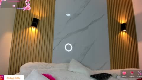 kitty_gill online show from January 2025 02:14:01 PM