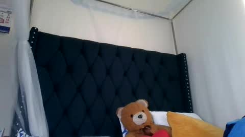 kitty_kerry online show from July 2026 07:26:01 AM