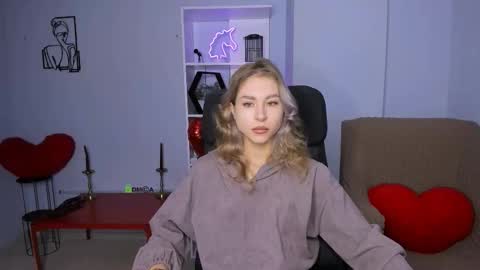 kitty online show from November 2025 06:46:01 AM