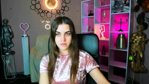 kitty online show from November 2025 10:26:02 AM