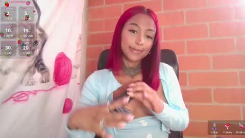 Snapshot of kitty_moon2 chatting on October 2025 08:50:02 PM Kitty online show from October 2025 08:50:02 PM