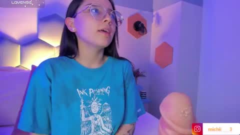 Snapshot of kitty_patitas_suavess chatting on July 2026 07:23:02 AM Kitty online show from July 2026 07:23:02 AM