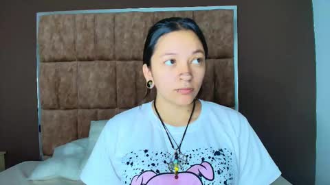 Kitty Rave online show from October 2025 12:53:01 AM