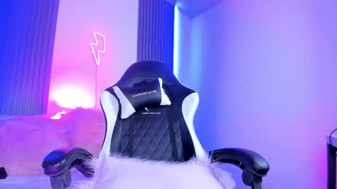 kitty online show from July 2026 05:58:01 AM
