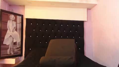 paola online show from July 2026 02:43:01 PM