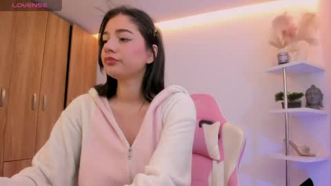kitty online show from May 2026 07:04:01 PM