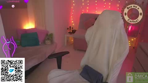 Snapshot of kittygrey chatting on June 2026 02:23:01 PM Samantha Grey online show from June 2026 02:23:01 PM