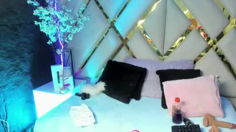 Snapshot of kittylovely__ chatting on May 2026 05:27:02 AM kittylovely online show from May 2026 05:27:02 AM