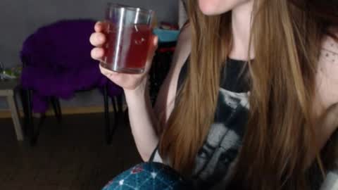 KittyloveMoon online show from June 2026 07:16:01 PM