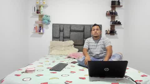 Snapshot of kittymaxsteel__ chatting on February 2025 07:52:02 PM kittymaxsteel__ online show from February 2025 07:52:02 PM