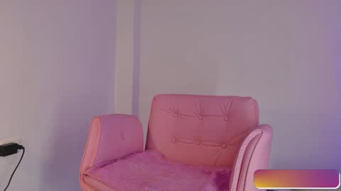 kittymyers_ online show from May 2026 01:38:01 PM