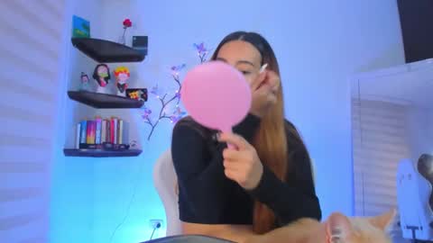 kitty online show from November 2025 07:00:02 AM